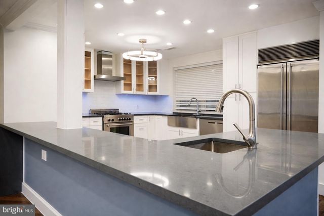 1633 KALMIA RD NW, Washington, DC 20012