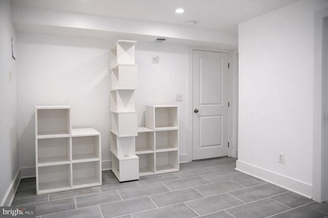 1633 KALMIA RD NW, Washington, DC 20012