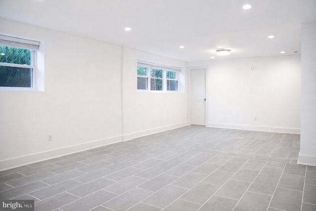 1633 KALMIA RD NW, Washington, DC 20012