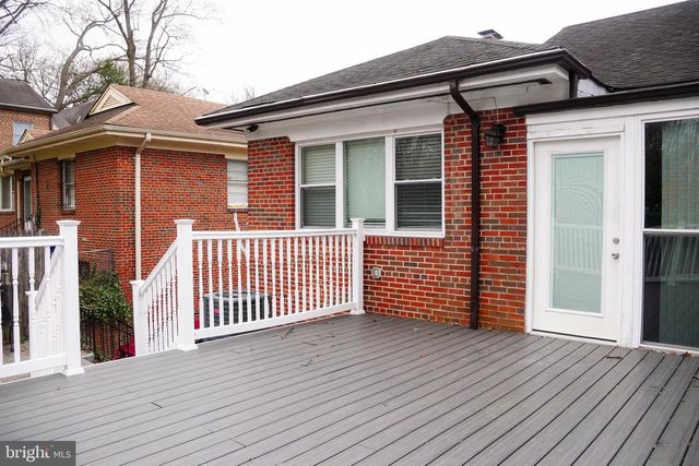 1633 KALMIA RD NW, Washington, DC 20012