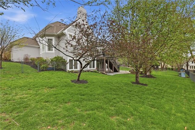 5728 W 146 Street, Overland Park, KS 66223