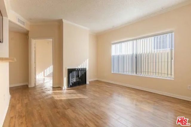 14668 Nordhoff Street, Panorama City (los Angeles), CA 91402