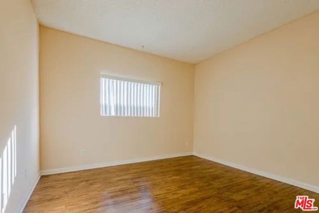 14668 Nordhoff Street, Panorama City (los Angeles), CA 91402