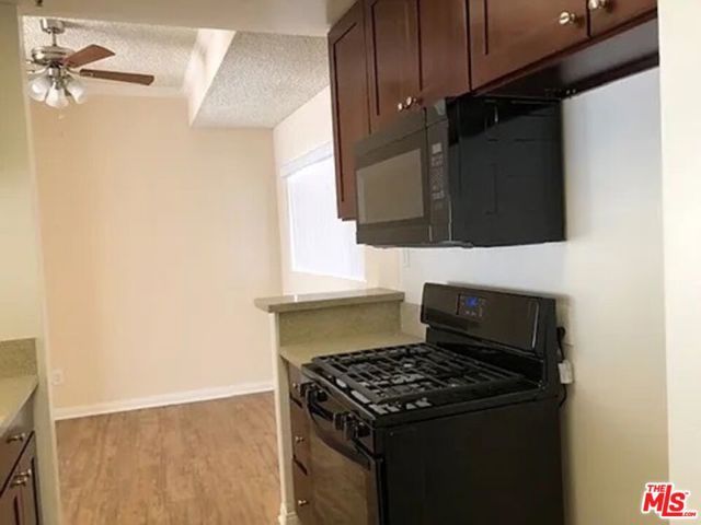 14668 Nordhoff Street, Panorama City (los Angeles), CA 91402