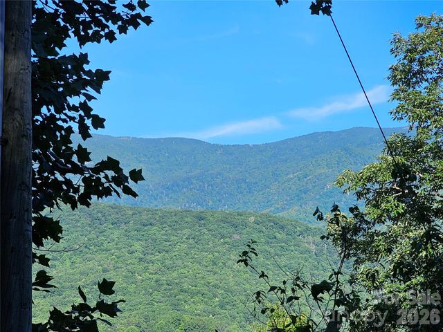102 Big Ridge Road 102, Burnsville, NC 28714