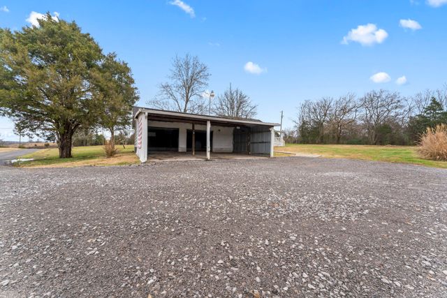 8954 Lascassas Pike, Lascassas, TN 37085