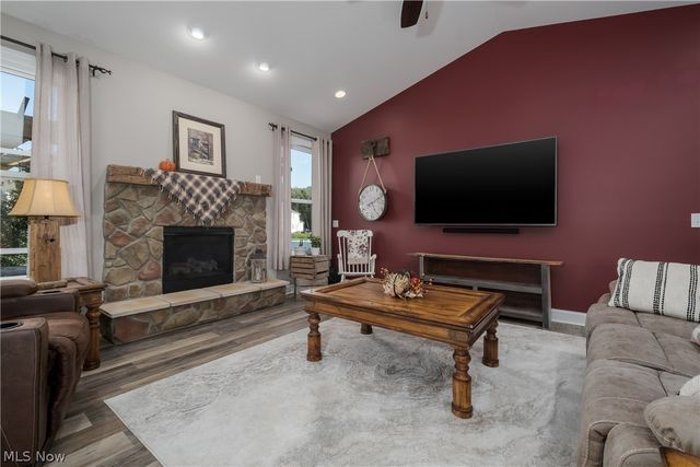 6188 Cartage Avenue NW, Canal Fulton, OH 44614