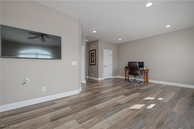 6188 Cartage Avenue NW, Canal Fulton, OH 44614