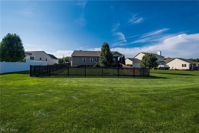 6188 Cartage Avenue NW, Canal Fulton, OH 44614