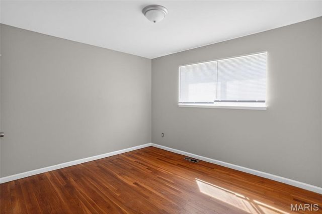 1722 Bradshaw Drive, St Louis, MO 63136