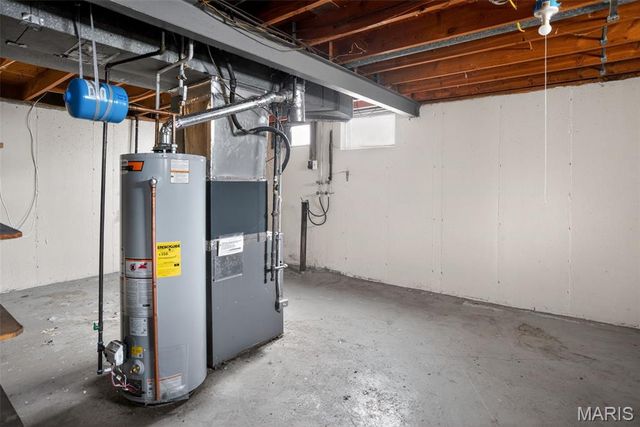 1722 Bradshaw Drive, St Louis, MO 63136