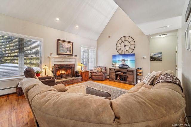 3 Eagle Crest, Fort Montgomery, NY 10922