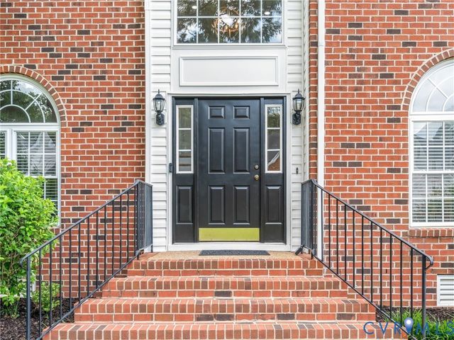 826 Club Ridge Ct, Chester, VA 23836