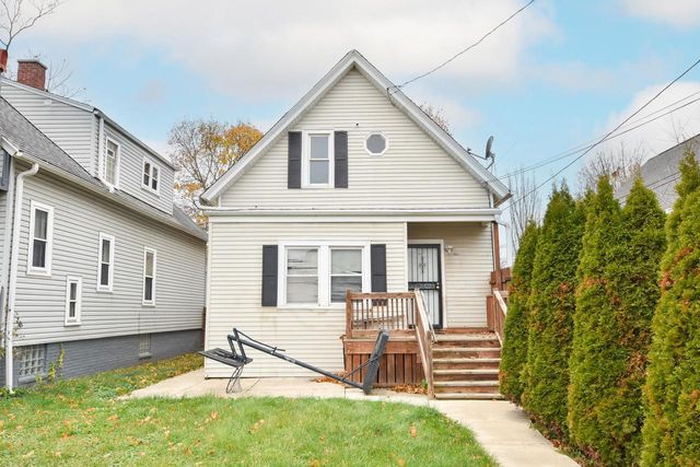 1856 N 24th PLACE, Milwaukee, WI 53205