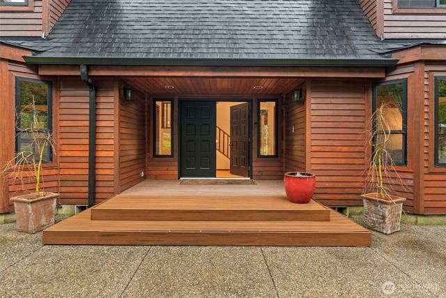 10116 136th Avenue NW, Gig Harbor, WA 98329