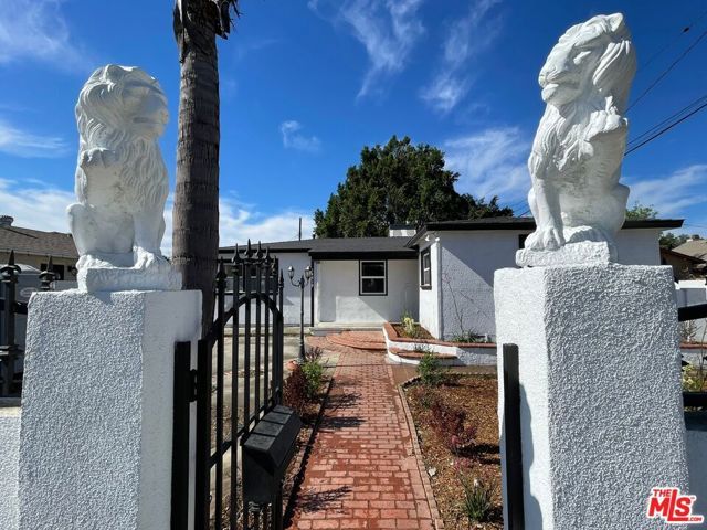 14519 Fox Street, San Fernando, CA 91345