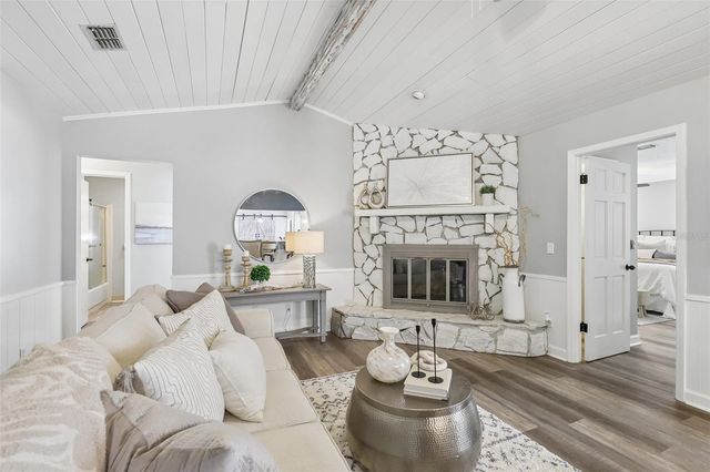 1590 PITCH PINE AVENUE, St Johns, FL 32259