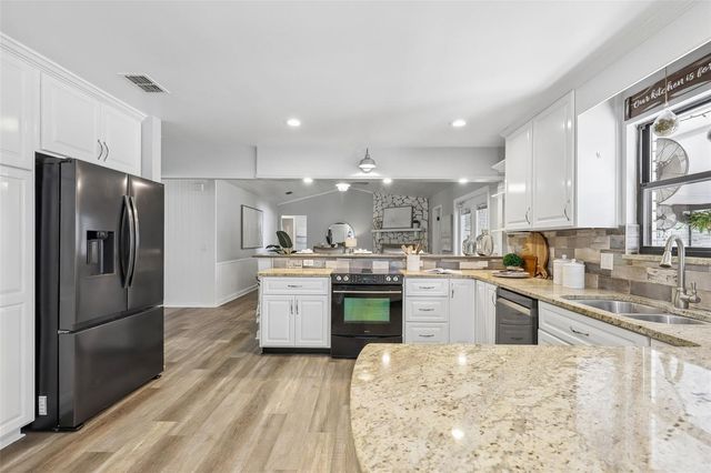 1590 PITCH PINE AVENUE, St Johns, FL 32259