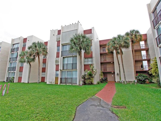 9411 SW 4th St 308, Miami, FL 33174