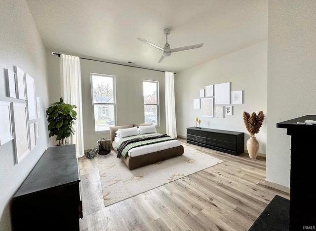 218 E Oregon Street, Evansville, IN 47715