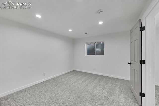 28 Pennwood Lane, Pueblo, CO 81005