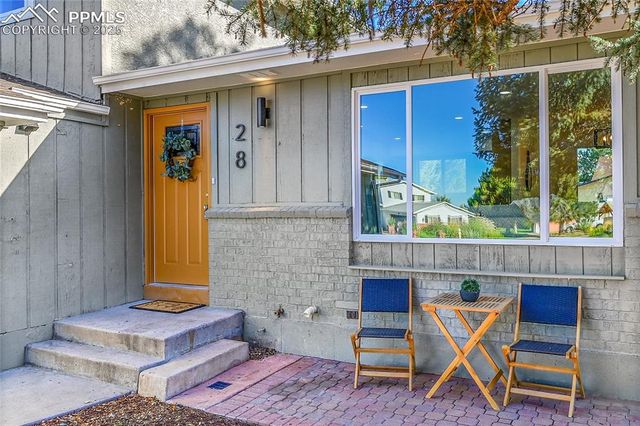 28 Pennwood Lane, Pueblo, CO 81005
