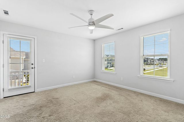 129 Nimble Way, Clayton, NC 27520