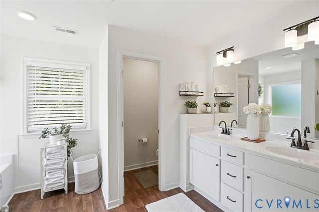 8016 Blythe Rd, Mechanicsville, VA 23116