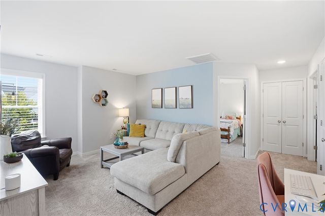 8016 Blythe Rd, Mechanicsville, VA 23116