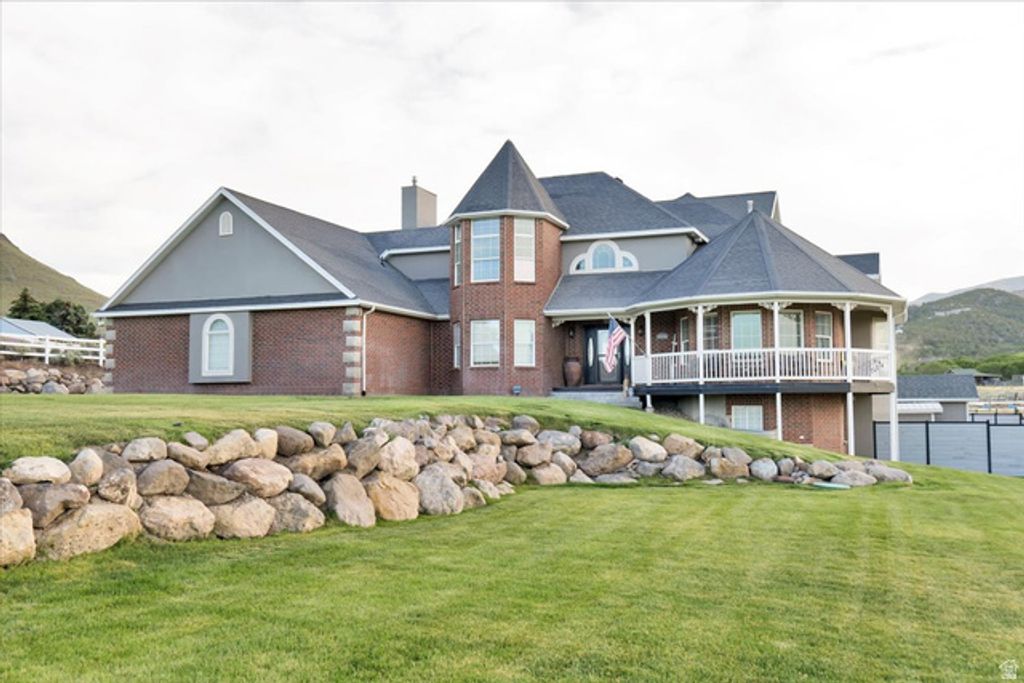 14656 S ROSE CREEK LN, Herriman, UT 84096