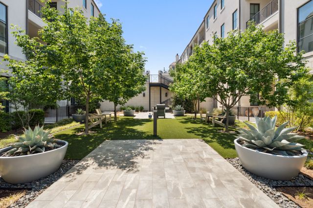 5270 Town and Country Boulevard 216, Frisco, TX 75034