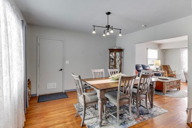 204 Finch Trail, Trail Creek, IN 46360