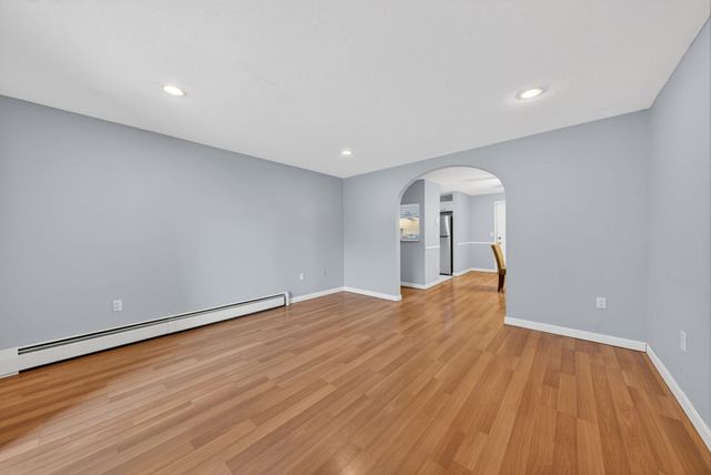 12 Timberwood Dr Unit 302, Goffstown, NH 03045