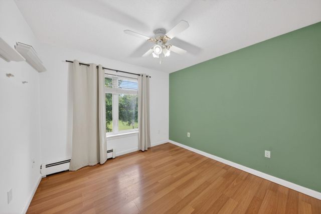 12 Timberwood Dr Unit 302, Goffstown, NH 03045