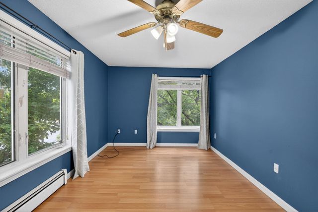 12 Timberwood Dr Unit 302, Goffstown, NH 03045