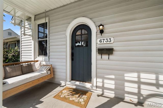 6733 Bonnie Avenue, St Louis, MO 63123
