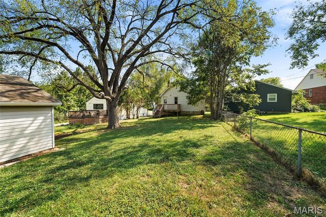 6733 Bonnie Avenue, St Louis, MO 63123