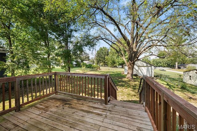 6733 Bonnie Avenue, St Louis, MO 63123