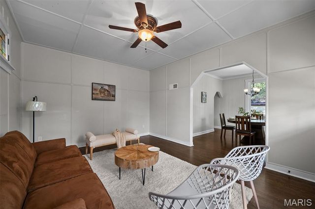 6733 Bonnie Avenue, St Louis, MO 63123