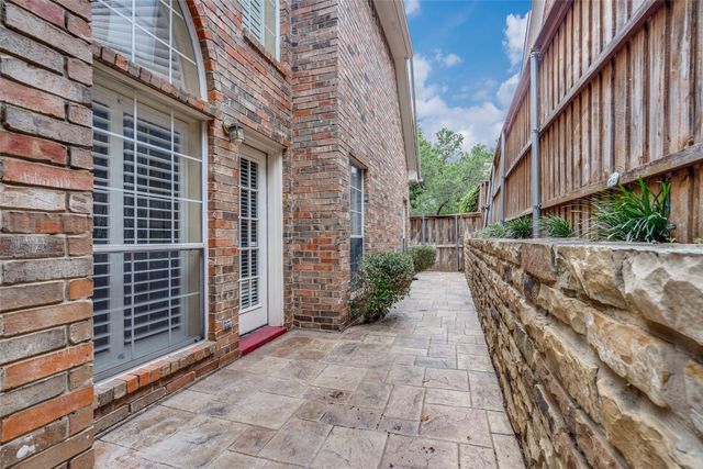 14592 Evergreen Court, Addison, TX 75001