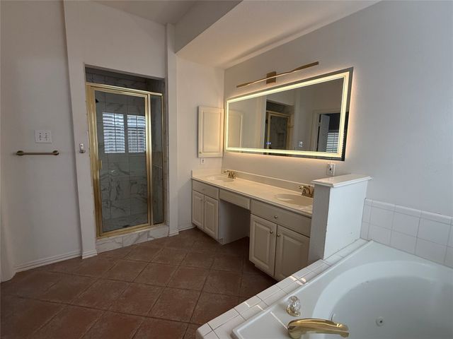 14592 Evergreen Court, Addison, TX 75001