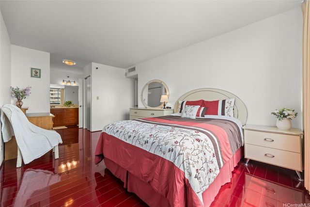 2499 Kapiolani Boulevard 2201, Honolulu, HI 96826