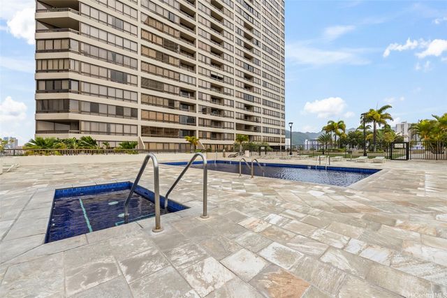 2499 Kapiolani Boulevard 2201, Honolulu, HI 96826