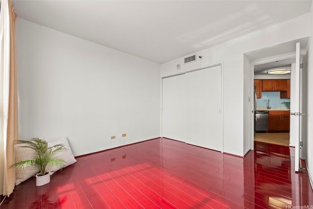 2499 Kapiolani Boulevard 2201, Honolulu, HI 96826