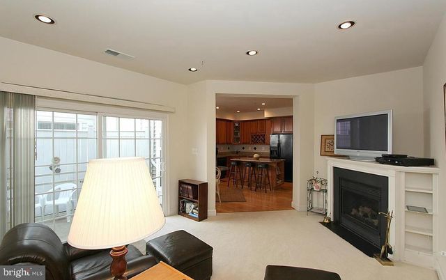 537 LONGHORN CRES, Rockville, MD 20850