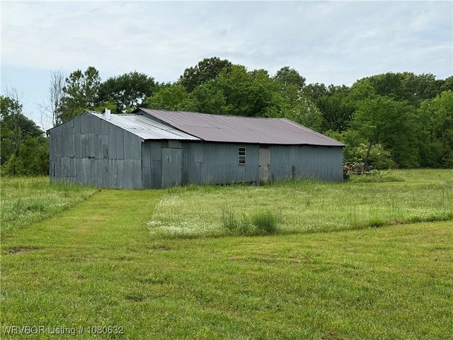 465207 HWY 141, Gans, OK 74936