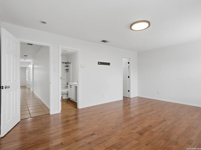 2215 Mission View, San Antonio, TX 78223