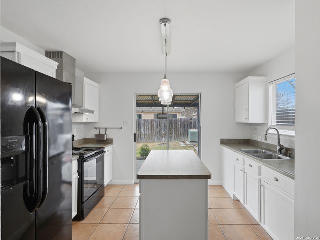 2215 Mission View, San Antonio, TX 78223