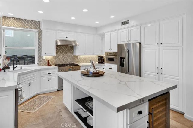 32246 Big Oak Lane, Castaic, CA 91384