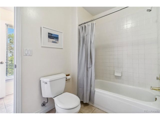 2154 S Parfet Dr, Lakewood, CO 80227